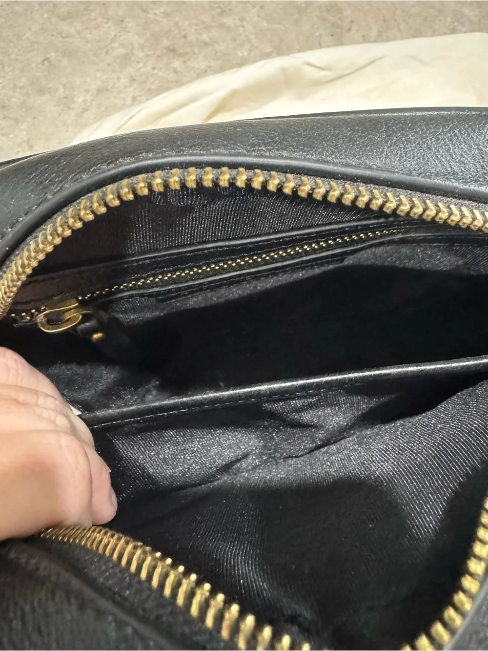 Etienne Aigner 100% Leather Adeline Camera Crossbody